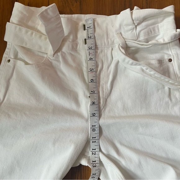 FRAME White High Waist Belted Pleated Pegged Jeans in 29 - Picture 7 of 8